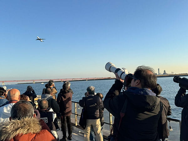 ニッチャートラベル／品川区公認“海羽田”から飛行機撮影ツアー